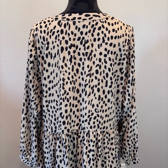 Vince Camuto Plus Size Animal Print Long Sleeve Split Neck Baby Doll Dress, 1X - Picture 5 of 14